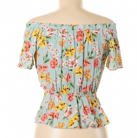 Everly off the shoulder short sleeve blouse size L - Picture 2 of 6